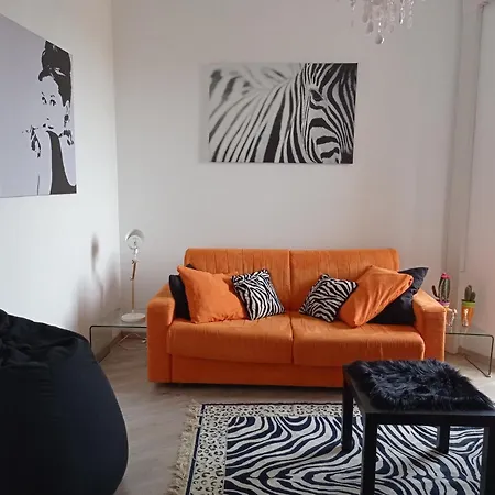 Alishome Centre-beach-ariston-casino Apartment